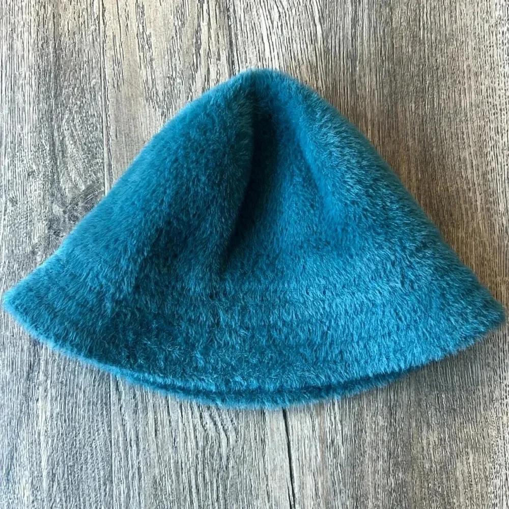 Nordstrom Rack Hat Blue Green Furry Bucket Hat One Size